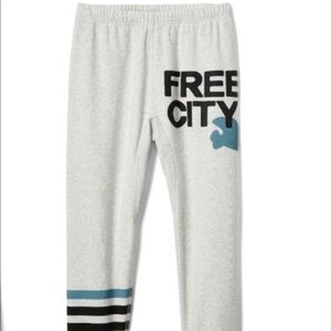 Freecity sweatpants